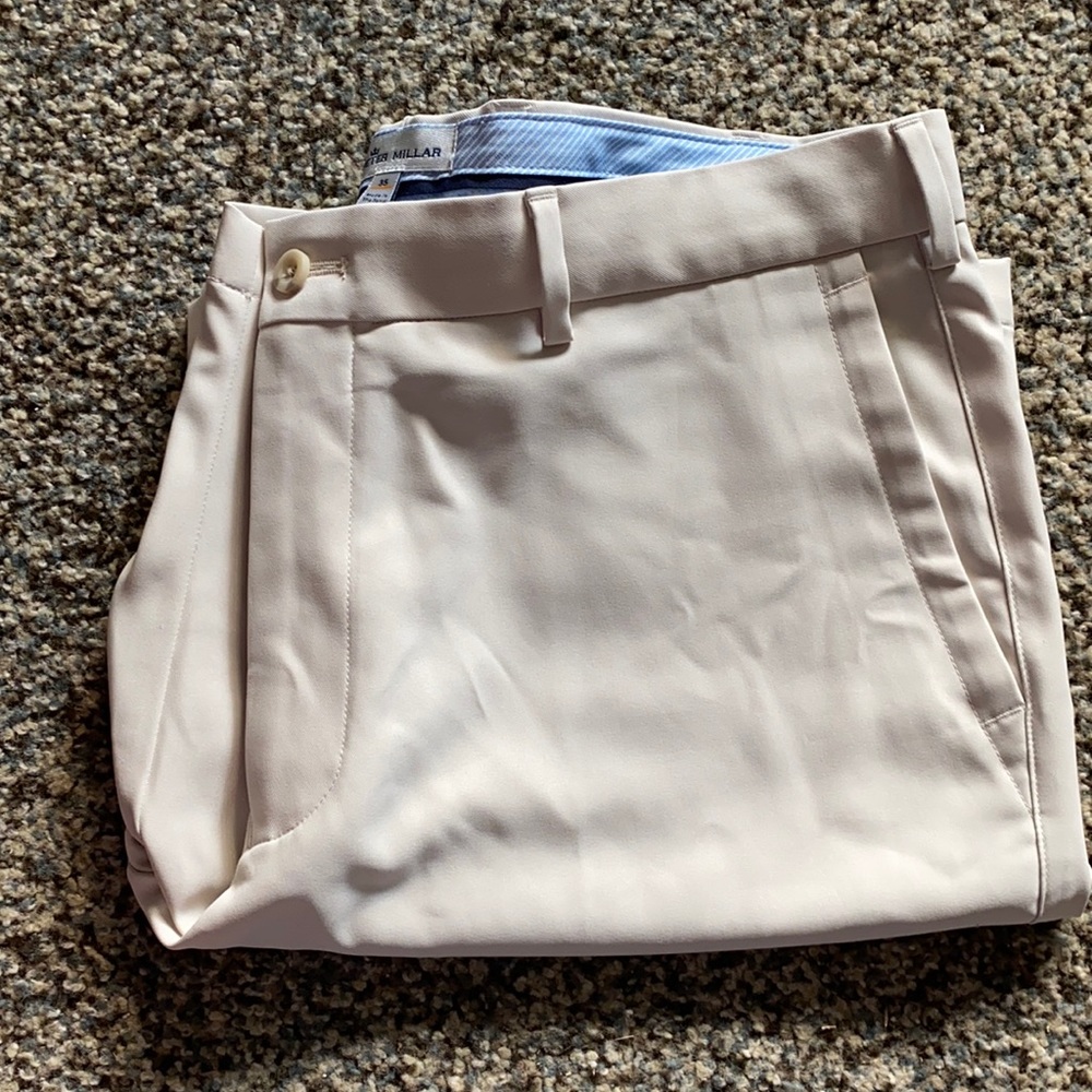 Peter Millar Men’s Golf Shorts - Size 35